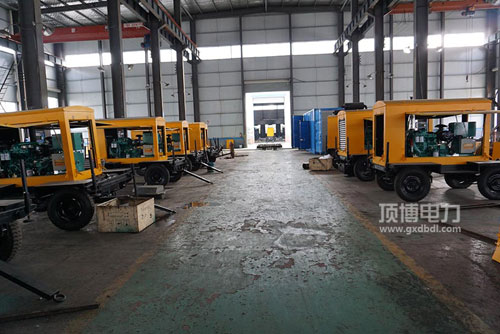 廣州柴油發電機廠家分析機油變黑的原因 廣州柴油發電機廠家分析機油變黑的原因