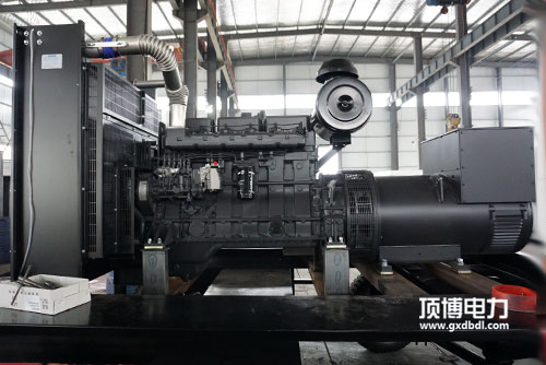 你知道發電機的歷史嗎？這些類型柴油發電機組得認識