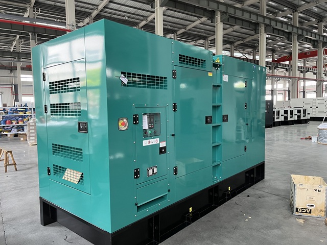 東康靜音式柴油發(fā)電機(jī)組 02